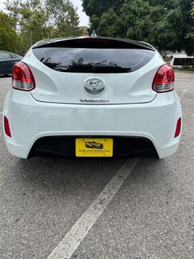 2017 Hyundai Veloster Base