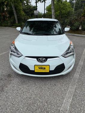 2017 Hyundai Veloster Base