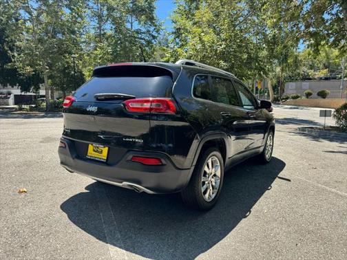 2014 Jeep Cherokee Sport