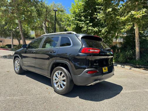 2014 Jeep Cherokee Sport