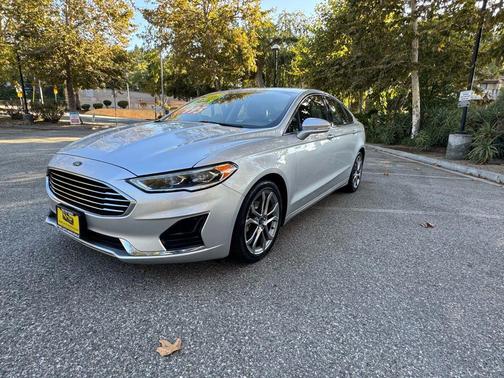 2019 Ford Fusion SEL