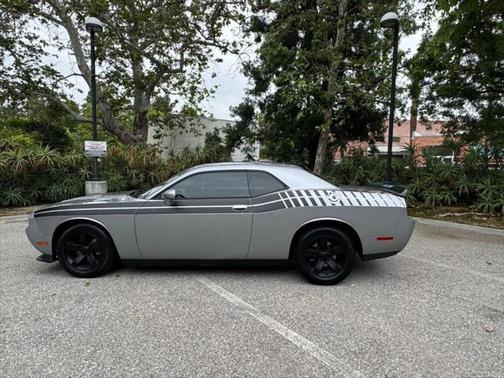 2014 Dodge Challenger SXT