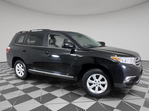 2012 Toyota Highlander SE