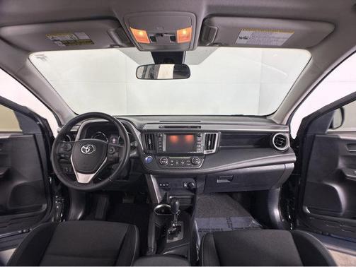 2016 Toyota RAV4 Hybrid XLE