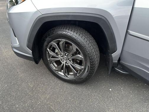 Silver Sky Metallic 2022 Toyota RAV4 Hybrid XLE Premium