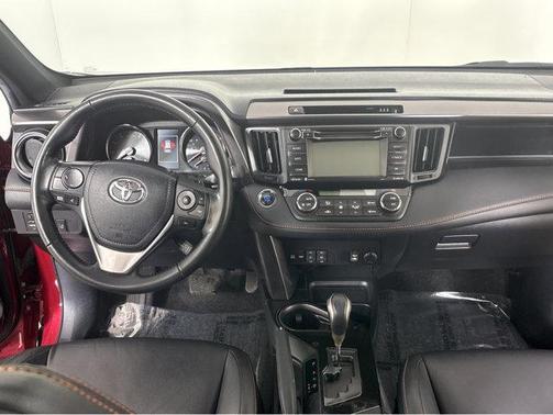 2018 Toyota RAV4 SE