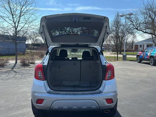 White Pearl Tricoat 2015 Buick Encore Leather