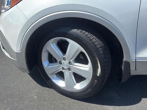 White Pearl Tricoat 2015 Buick Encore Leather