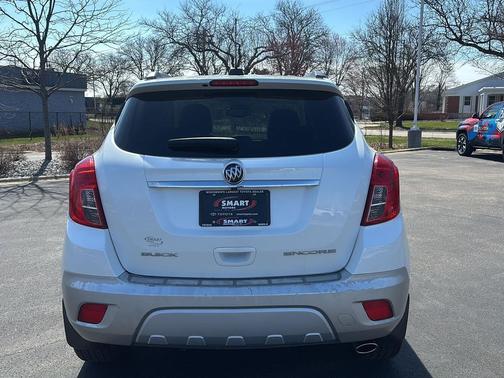 White Pearl Tricoat 2015 Buick Encore Leather