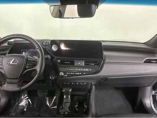 2024 Lexus ES 300h Luxury