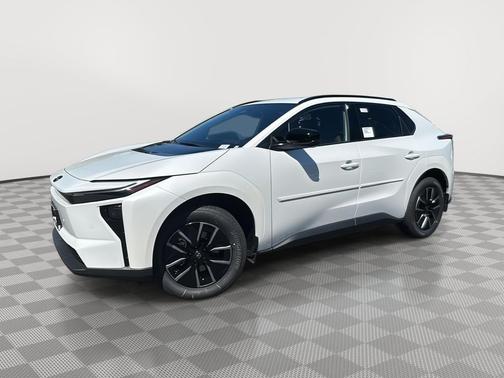 Wind Chill Pearl 2026 Toyota bZ XLE