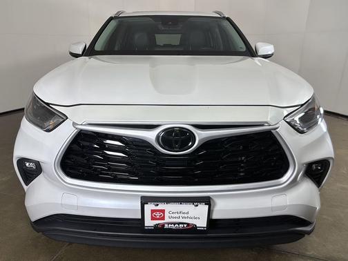 Wind Chill Pearl 2024 Toyota Highlander XLE