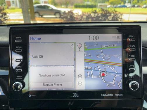 2022 Toyota Camry Hybrid XLE