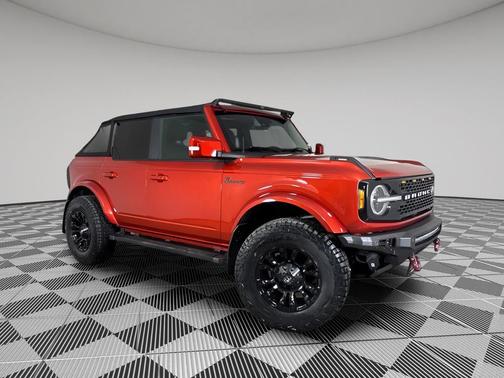 2022 Ford Bronco Outer Banks