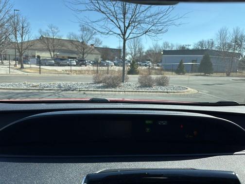 2019 Toyota Prius XLE