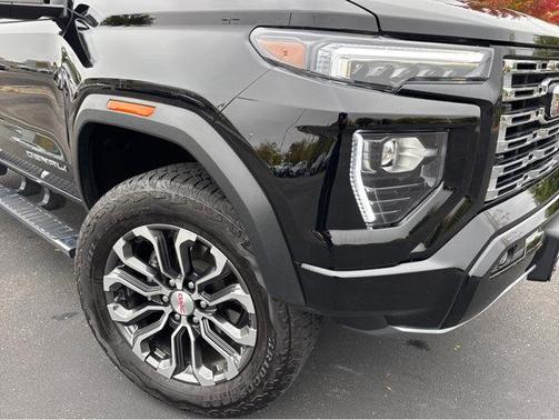 2023 GMC Canyon Denali