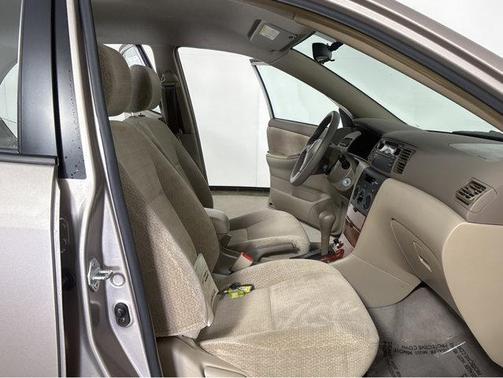 2003 Toyota Corolla LE