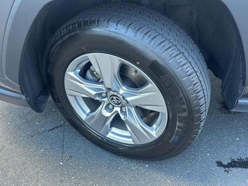 Magnetic Gray Metallic 2024 Toyota RAV4 XLE
