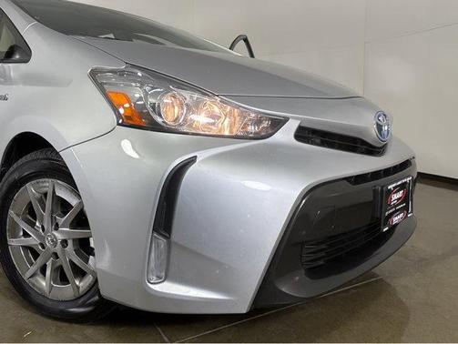 2015 Toyota Prius v Three