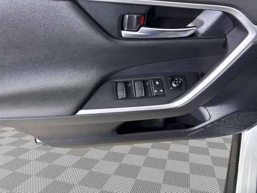 Wind Chill Pearl/Midnight Black Metallic 2023 Toyota RAV4 Prime XSE