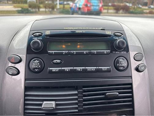 2010 Toyota Sienna LE