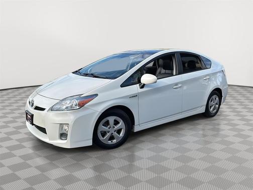 Blizzard Pearl 2010 Toyota Prius IV