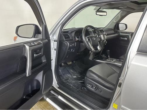 2017 Toyota 4Runner SR5 Premium