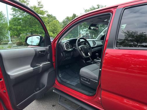 Barcelona Red Metallic 2021 Toyota Tacoma SR5