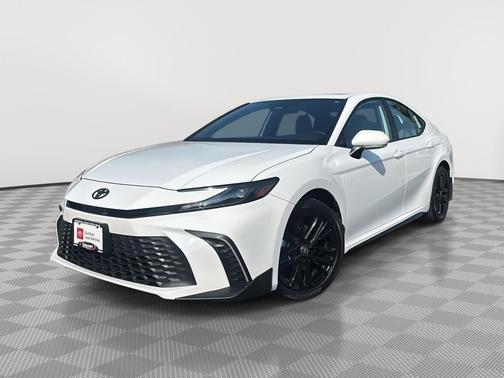 Ice Cap 2025 Toyota Camry SE
