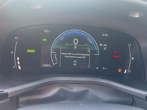 Ice Cap 2025 Toyota Camry SE