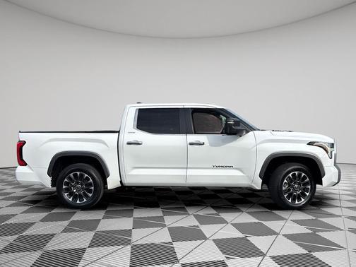 2024 Toyota Tundra Hybrid Limited