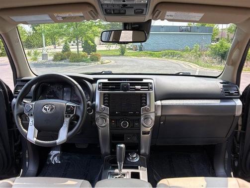 2024 Toyota 4Runner SR5 Premium