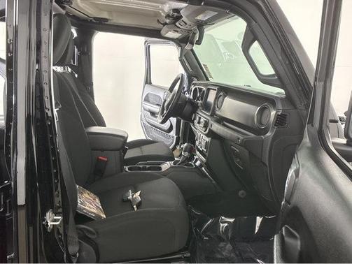 2023 Jeep Gladiator Sport S