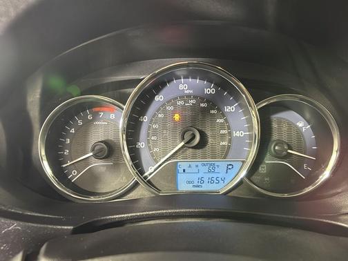 Barcelona Red Metallic 2015 Toyota Corolla LE Plus