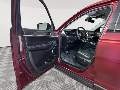 Velvet Red Pearlcoat 2022 Jeep Grand Cherokee L Limited