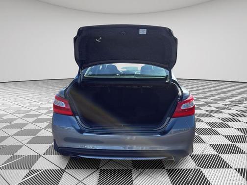 2016 Nissan Altima 2.5 SV