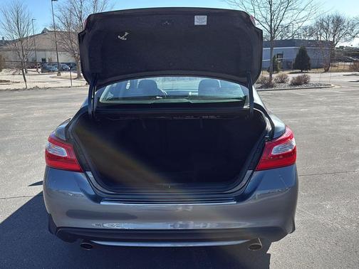 2016 Nissan Altima 2.5 SV