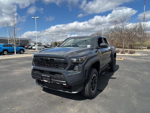 2026 Toyota Tacoma Hybrid TRD Off Road