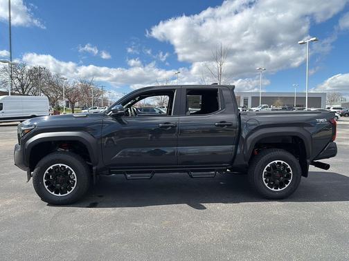 2026 Toyota Tacoma Hybrid TRD Off Road