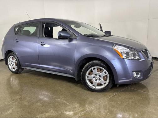 2009 Pontiac Vibe Base