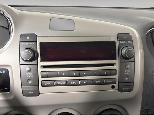 2009 Pontiac Vibe Base