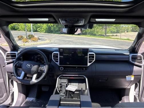 2025 Toyota Tundra Platinum