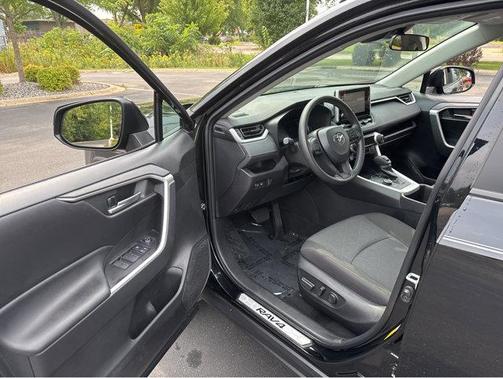 2024 Toyota RAV4 Hybrid Woodland Edition
