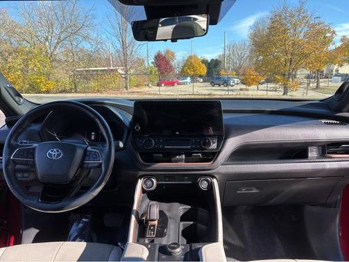 2024 Toyota Grand Highlander Hybrid Limited MAX