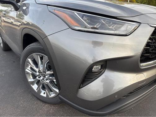 2026 Toyota Highlander Limited