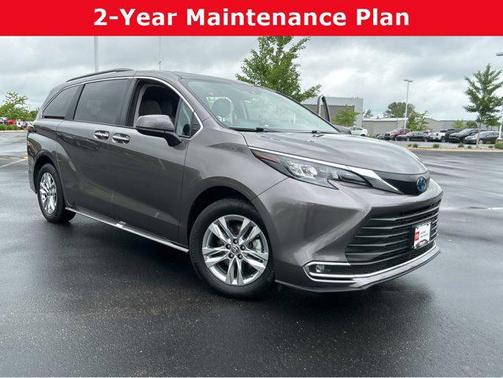 2024 Toyota Sienna XLE 7 Passenger