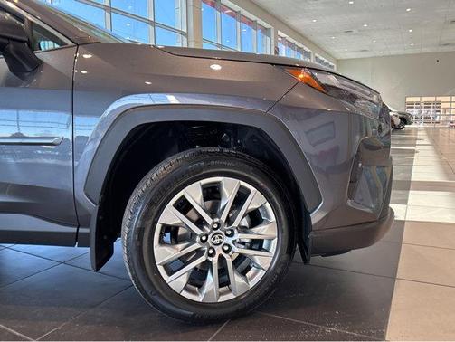 2025 Toyota RAV4 Limited