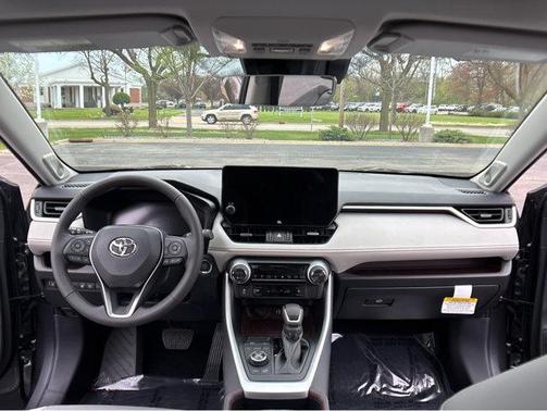 2025 Toyota RAV4 Limited