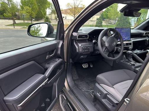 Bronze Oxide 2026 Toyota Tacoma Hybrid TRD Sport