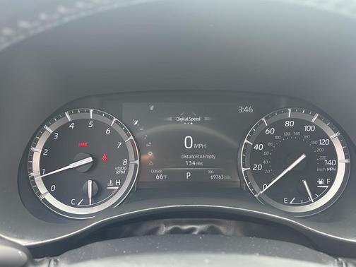 Magnetic Gray Metallic 2021 Toyota Highlander XLE